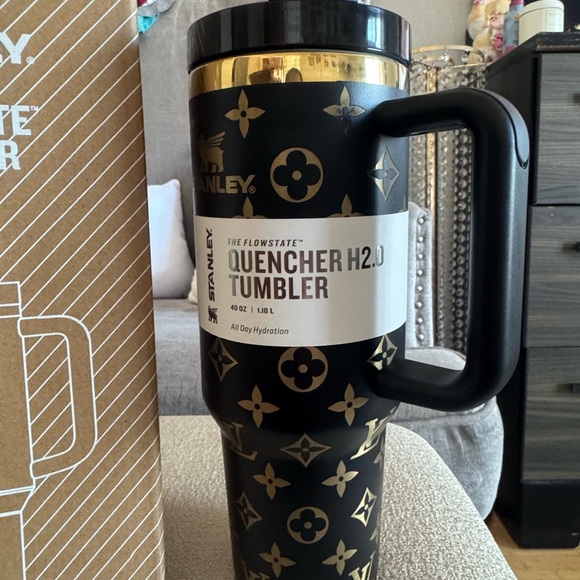 Stanley’s Black and gold LV designs 40oz Tumbler. New. - Picture 2 of 7